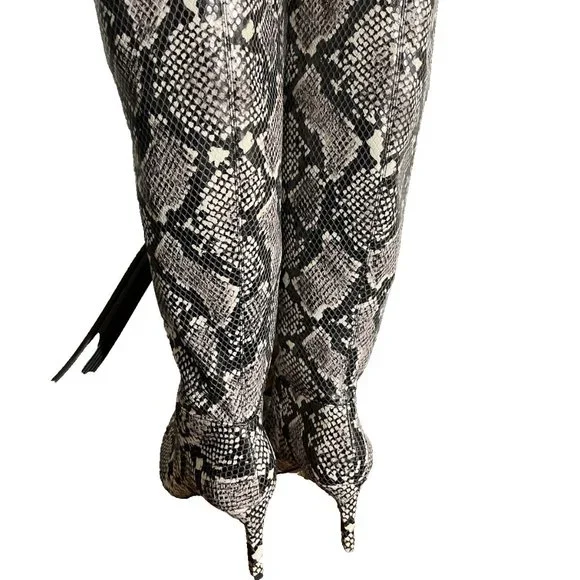Host Pick!!! Marlo over the knee snake skin size 5 brand new Fabulous!!! - Picture 3 of 9